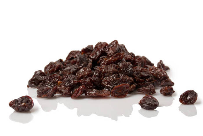 Quando i bambini possono mangiare l’uva passa?