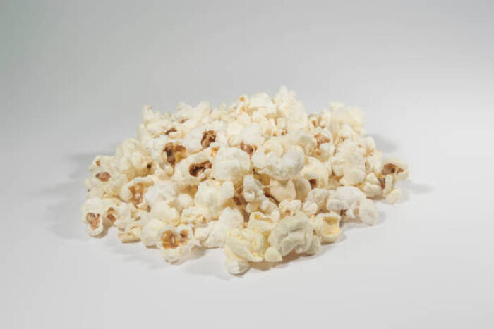 Quando i bambini possono mangiare i popcorn?