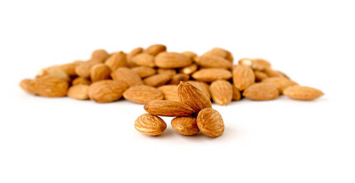 Quando possono i bambini mangiare le mandorle?